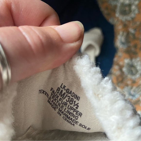 NWOT Lucky Brand cream white sherpa slides / sandals - Picture 8 of 9